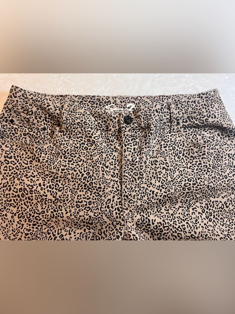 Seven7 Beige and Black Leopard Print Skinny Jeans - Picture 10 of 13